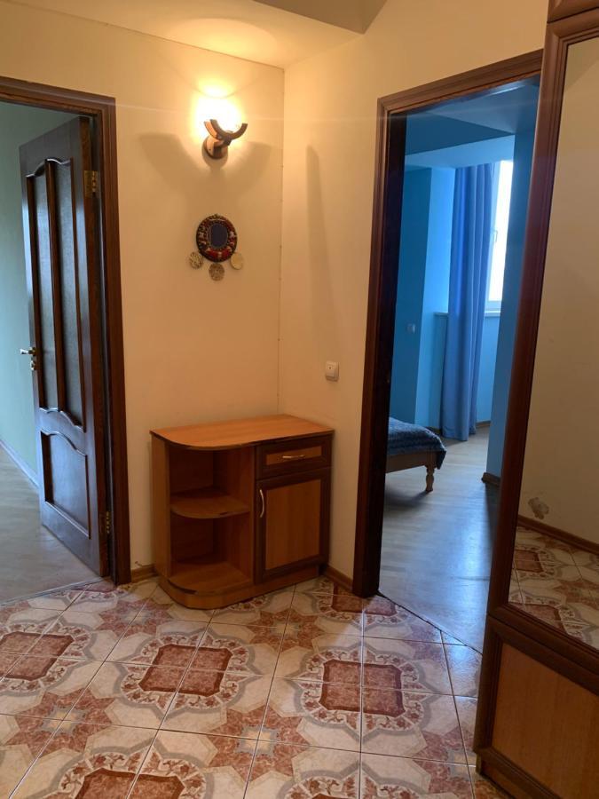 Cozy Apartment Near Republic Square Ereván Exterior foto
